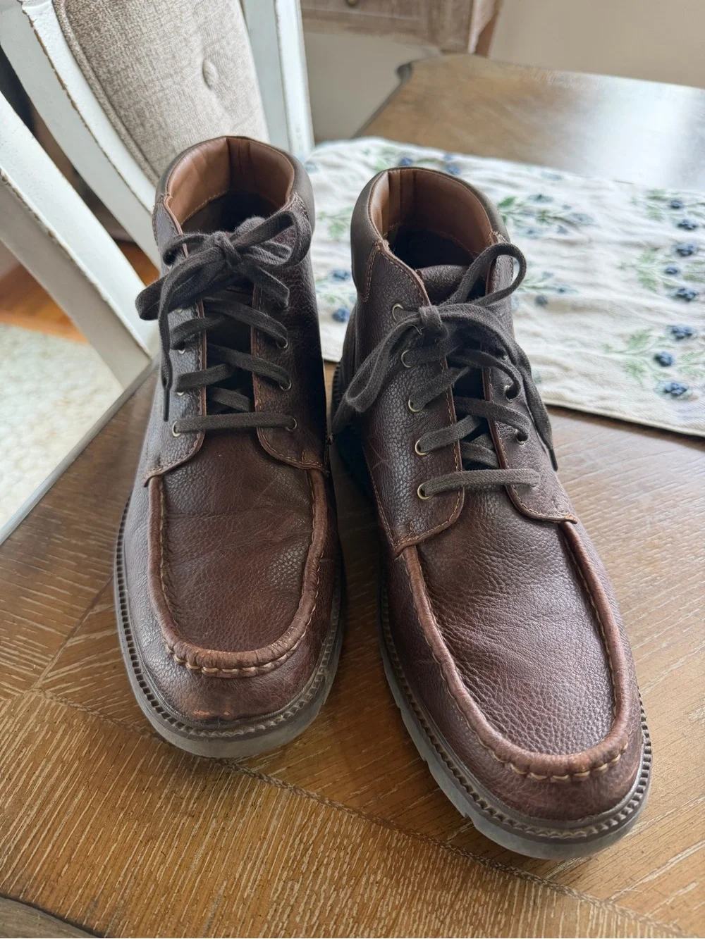 Dockers Men's Brown Leather Moc Toe Lace-Up Boots